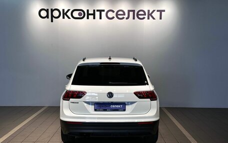 Volkswagen Tiguan II, 2020 год, 2 077 000 рублей, 6 фотография