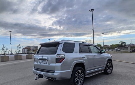 Toyota 4Runner V, 2019 год, 4 100 000 рублей, 5 фотография