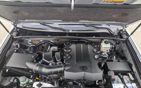 Toyota 4Runner V, 2019 год, 4 100 000 рублей, 15 фотография