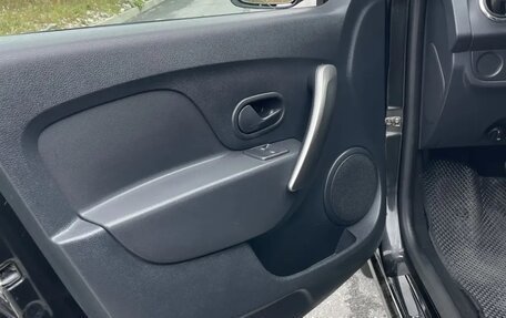 Renault Logan II, 2015 год, 690 000 рублей, 4 фотография