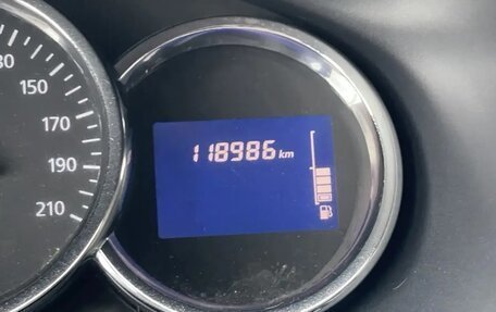 Renault Logan II, 2015 год, 690 000 рублей, 34 фотография