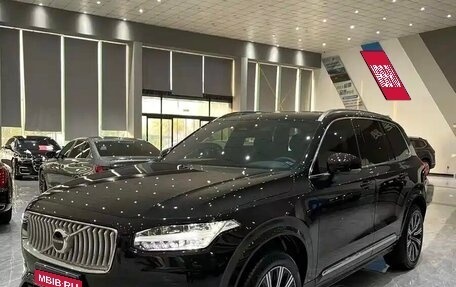 Volvo XC90 II рестайлинг, 2025 год, 7 279 027 рублей, 1 фотография