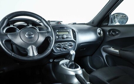 Nissan Juke II, 2012 год, 899 000 рублей, 8 фотография