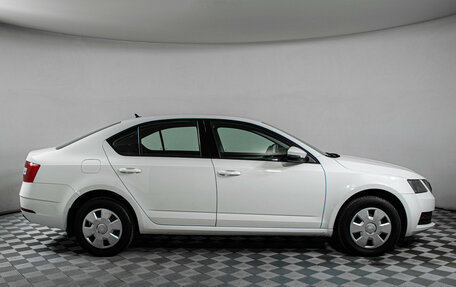 Skoda Octavia, 2017 год, 1 137 000 рублей, 4 фотография
