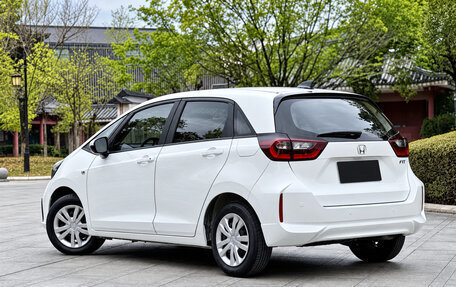 Honda Fit, 2023 год, 1 376 000 рублей, 4 фотография