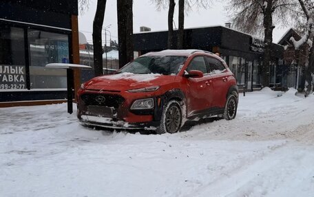 Hyundai Kona I, 2019 год, 1 850 000 рублей, 2 фотография