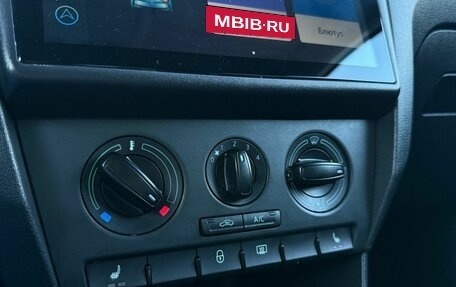 Skoda Rapid I, 2014 год, 1 080 000 рублей, 17 фотография