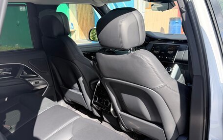 Land Rover Range Rover IV рестайлинг, 2022 год, 10 350 000 рублей, 10 фотография