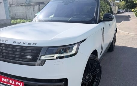 Land Rover Range Rover IV рестайлинг, 2022 год, 10 350 000 рублей, 2 фотография