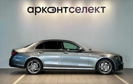 Mercedes-Benz E-Класс, 2018 год, 3 066 000 рублей, 6 фотография