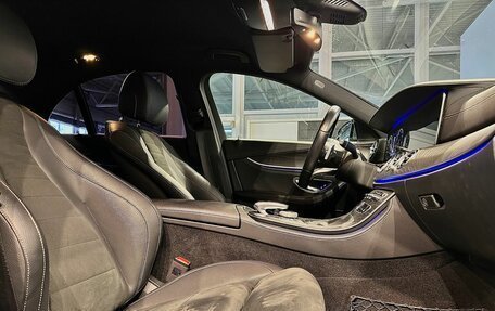 Mercedes-Benz E-Класс, 2018 год, 3 066 000 рублей, 13 фотография