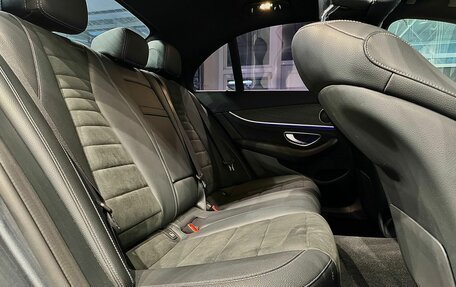 Mercedes-Benz E-Класс, 2018 год, 3 066 000 рублей, 14 фотография