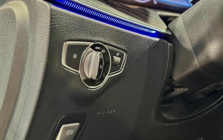 Mercedes-Benz E-Класс, 2018 год, 3 066 000 рублей, 16 фотография