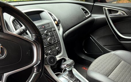 Opel Astra J, 2012 год, 647 000 рублей, 13 фотография