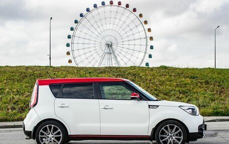 KIA Soul II рестайлинг, 2018 год, 1 700 000 рублей, 8 фотография