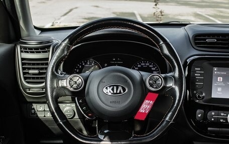 KIA Soul II рестайлинг, 2018 год, 1 700 000 рублей, 13 фотография