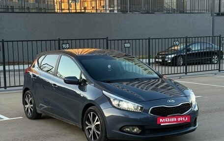 KIA cee'd III, 2013 год, 900 000 рублей, 2 фотография