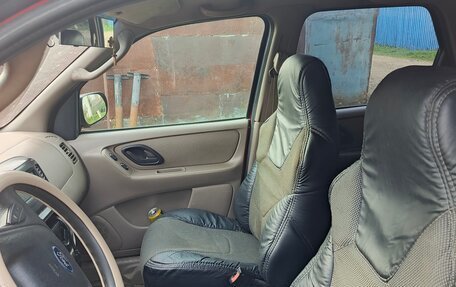 Ford Escape II, 2001 год, 250 000 рублей, 6 фотография