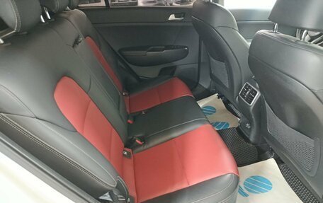 KIA Sportage IV рестайлинг, 2019 год, 2 359 000 рублей, 15 фотография