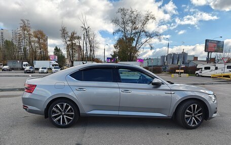 Skoda Superb III рестайлинг, 2025 год, 3 050 000 рублей, 8 фотография