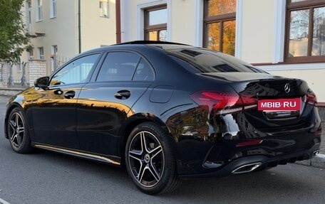 Mercedes-Benz A-Класс, 2019 год, 2 555 000 рублей, 5 фотография