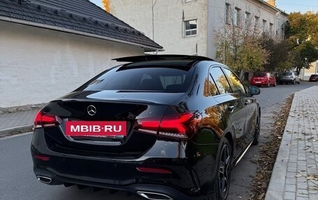 Mercedes-Benz A-Класс, 2019 год, 2 555 000 рублей, 31 фотография