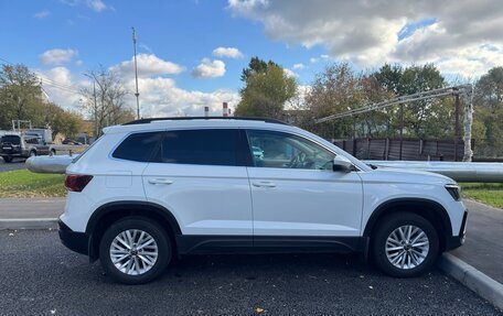 Volkswagen Taos, 2021 год, 2 100 000 рублей, 5 фотография