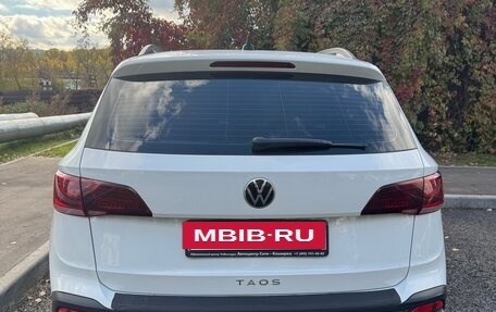 Volkswagen Taos, 2021 год, 2 100 000 рублей, 3 фотография