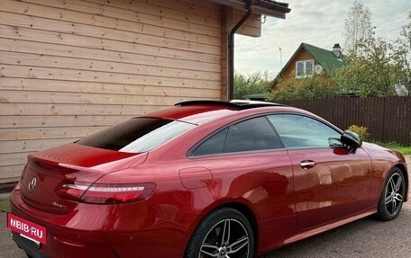 Mercedes-Benz E-Класс, 2017 год, 5 000 000 рублей, 12 фотография