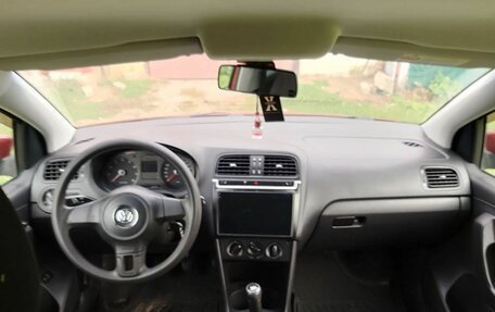 Volkswagen Polo VI (EU Market), 2011 год, 650 000 рублей, 8 фотография