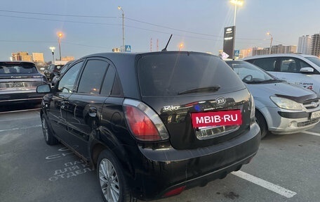 KIA Rio II, 2011 год, 585 000 рублей, 4 фотография