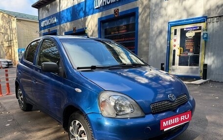 Toyota Yaris I рестайлинг, 2001 год, 160 000 рублей, 7 фотография