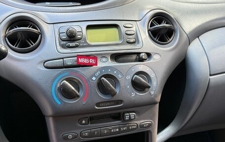 Toyota Yaris I рестайлинг, 2001 год, 160 000 рублей, 12 фотография