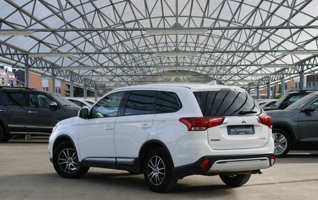 Mitsubishi Outlander III рестайлинг 3, 2019 год, 2 090 000 рублей, 3 фотография