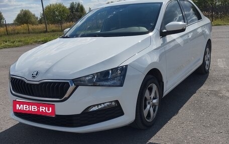 Skoda Rapid II, 2020 год, 1 650 000 рублей, 2 фотография