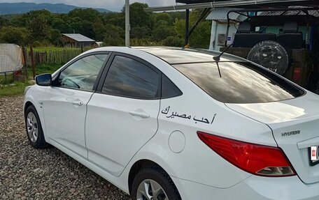 Hyundai Solaris II рестайлинг, 2014 год, 890 000 рублей, 2 фотография