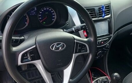 Hyundai Solaris II рестайлинг, 2014 год, 890 000 рублей, 4 фотография