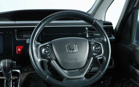 Honda Stepwgn IV, 2015 год, 1 699 000 рублей, 11 фотография