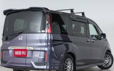 Honda Stepwgn IV, 2015 год, 1 699 000 рублей, 6 фотография