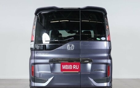 Honda Stepwgn IV, 2015 год, 1 699 000 рублей, 5 фотография