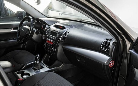 KIA Sorento II рестайлинг, 2015 год, 1 700 000 рублей, 16 фотография