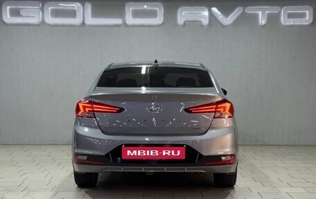 Hyundai Elantra VI рестайлинг, 2020 год, 1 850 000 рублей, 6 фотография