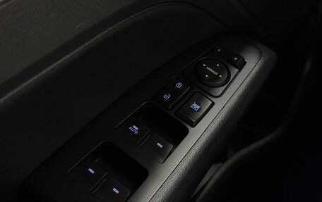 Hyundai Elantra VI рестайлинг, 2020 год, 1 850 000 рублей, 24 фотография