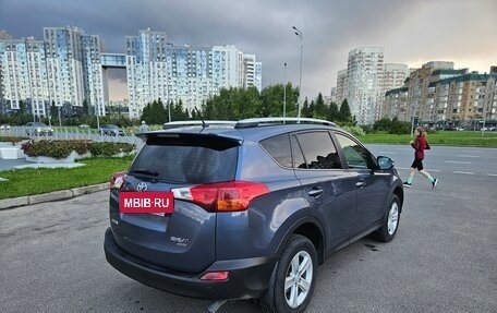Toyota RAV4, 2013 год, 1 900 000 рублей, 8 фотография
