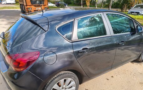 Opel Astra J, 2011 год, 470 000 рублей, 5 фотография
