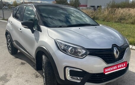Renault Kaptur I рестайлинг, 2019 год, 1 700 000 рублей, 2 фотография