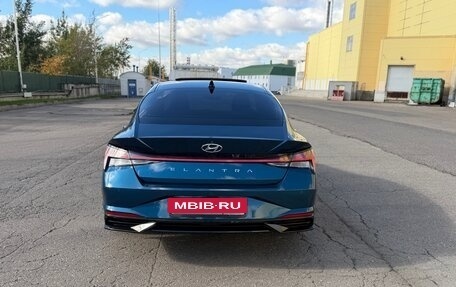 Hyundai Elantra, 2020 год, 1 890 000 рублей, 6 фотография
