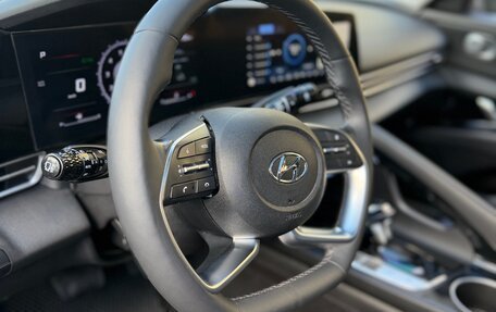 Hyundai Elantra, 2020 год, 1 890 000 рублей, 15 фотография