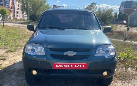 Chevrolet Niva I рестайлинг, 2015 год, 750 000 рублей, 24 фотография