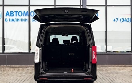 Honda Stepwgn IV, 2014 год, 1 699 000 рублей, 17 фотография